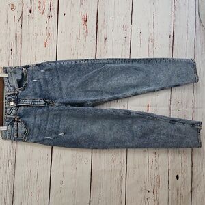 H&M Divided Women's Jean's Super High Rise Relaxed Retro Stone Wash Size 6